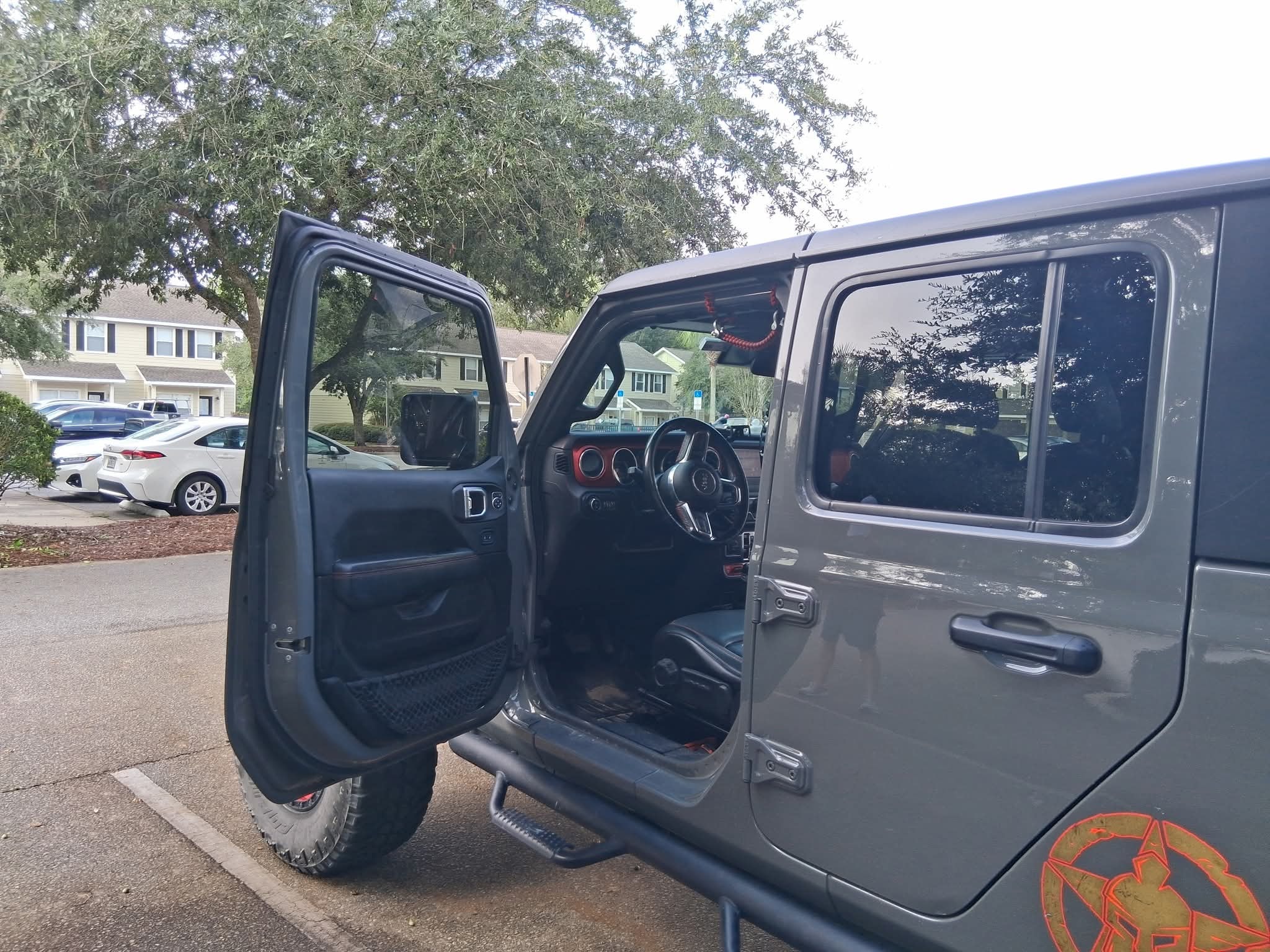 Jeep Gladiator — Full Tint